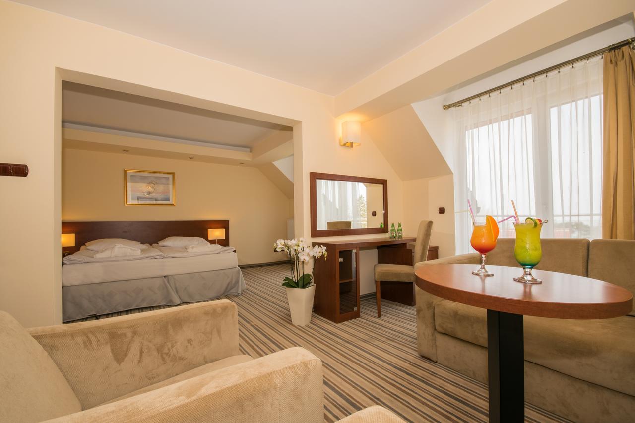 Krol Plaza Spa & Wellness Jarosławiec Eksteriør bilde